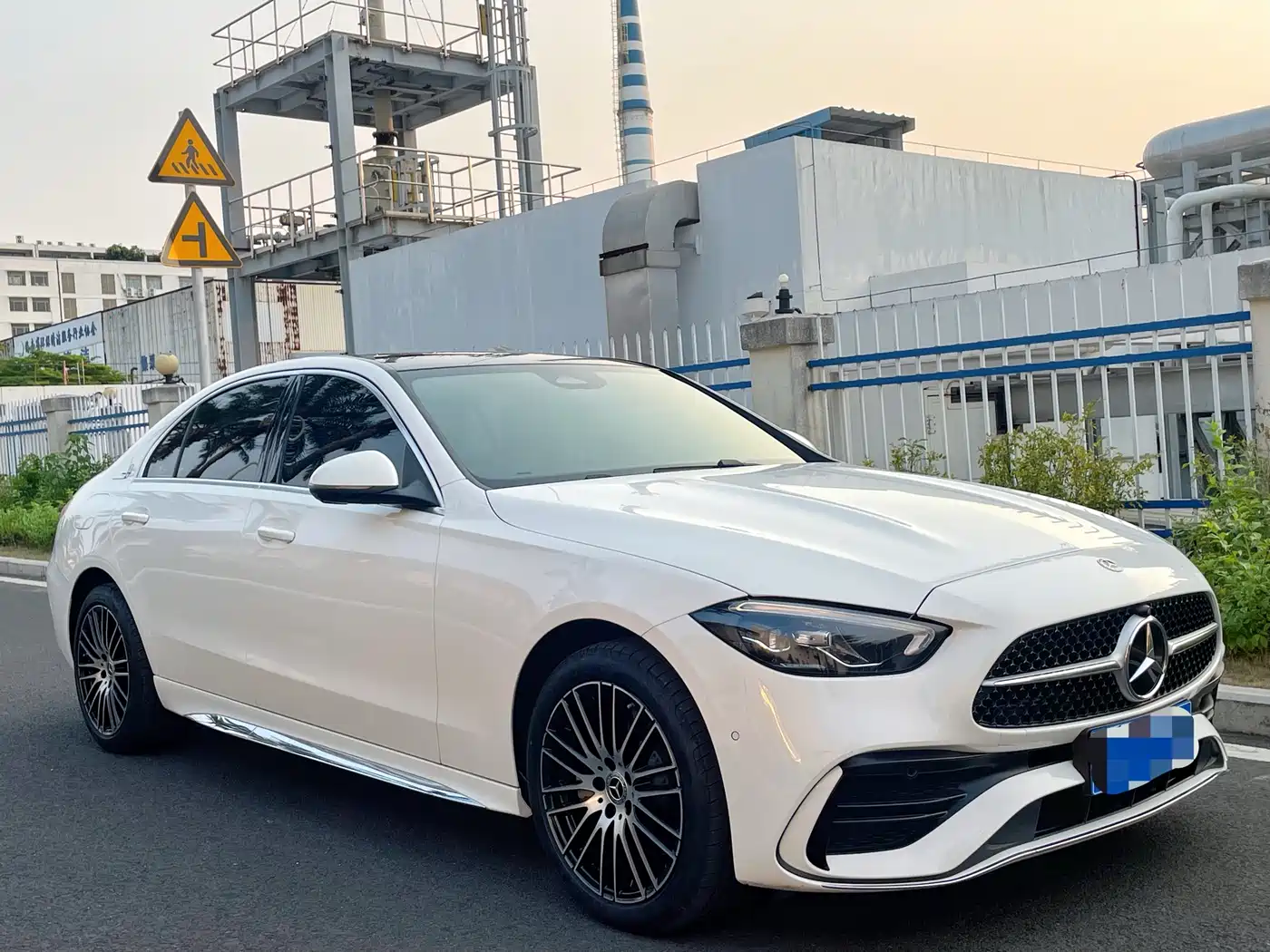 Mercedes-Benz C-Class 2025 Facelift C 260 L Sport Edition фото 4