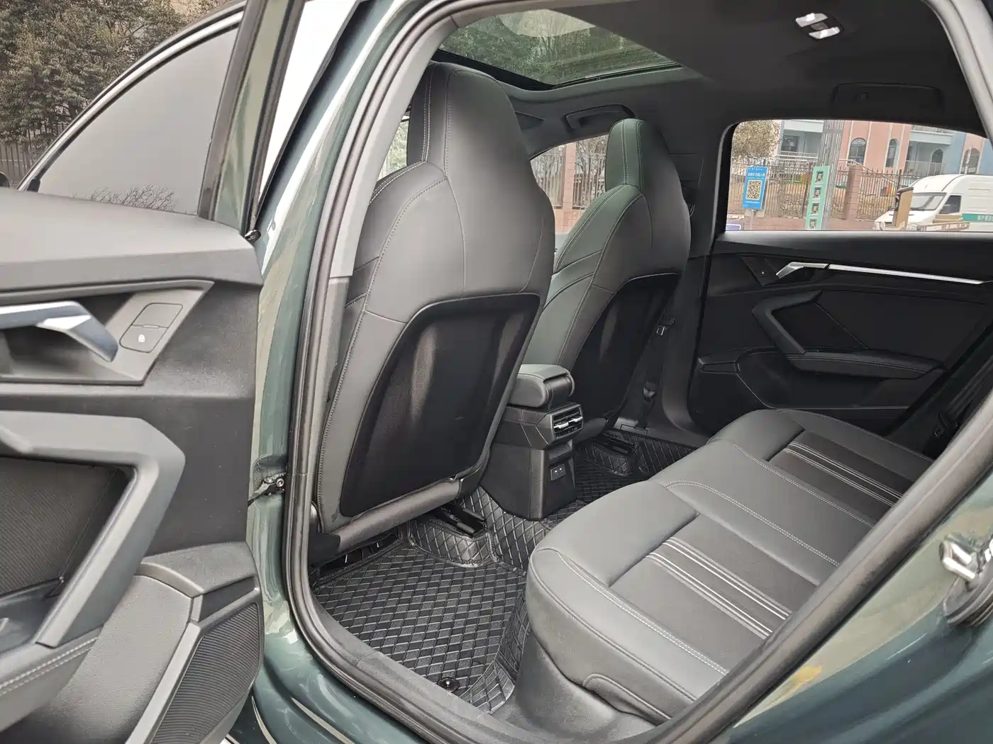 Audi A3 2024 Model A3L Limousine 35 TFSI Fashion Sport фото 4