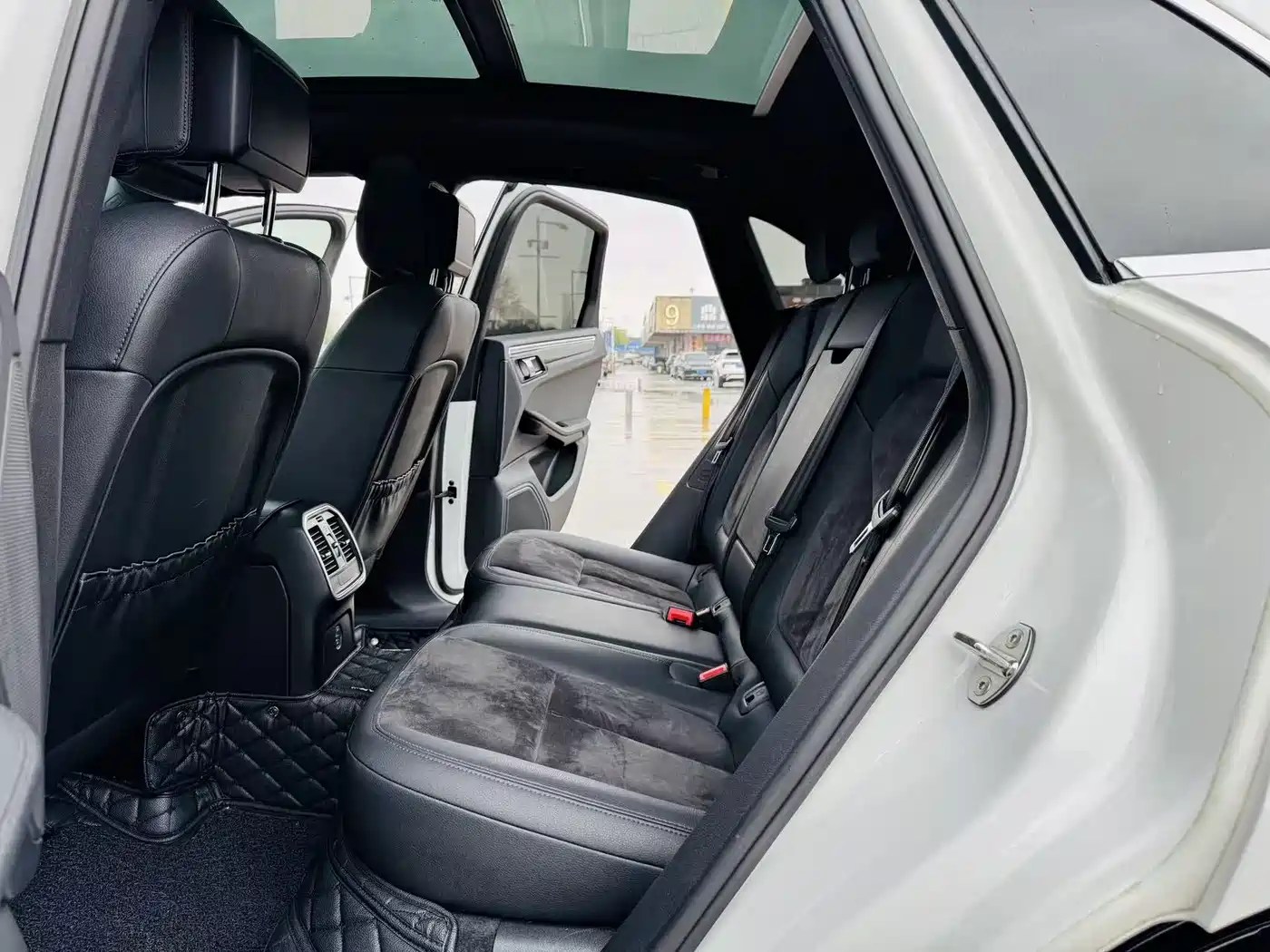 Porsche Macan 2017 Macan S 3.0T фото 15