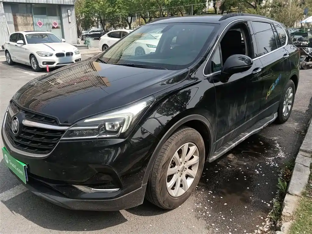 Buick Envision Plus 2020 20T FWD Leading