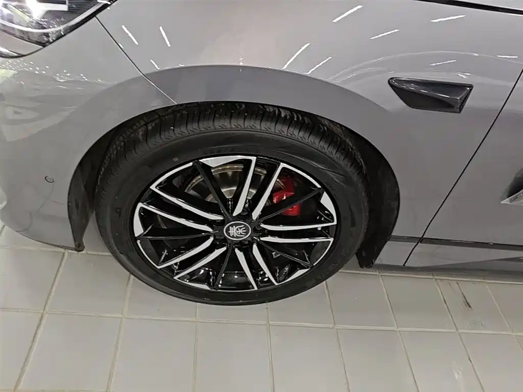 BYD Qin L 2025 EV 545KM Cloud Chariot Edition фото 23