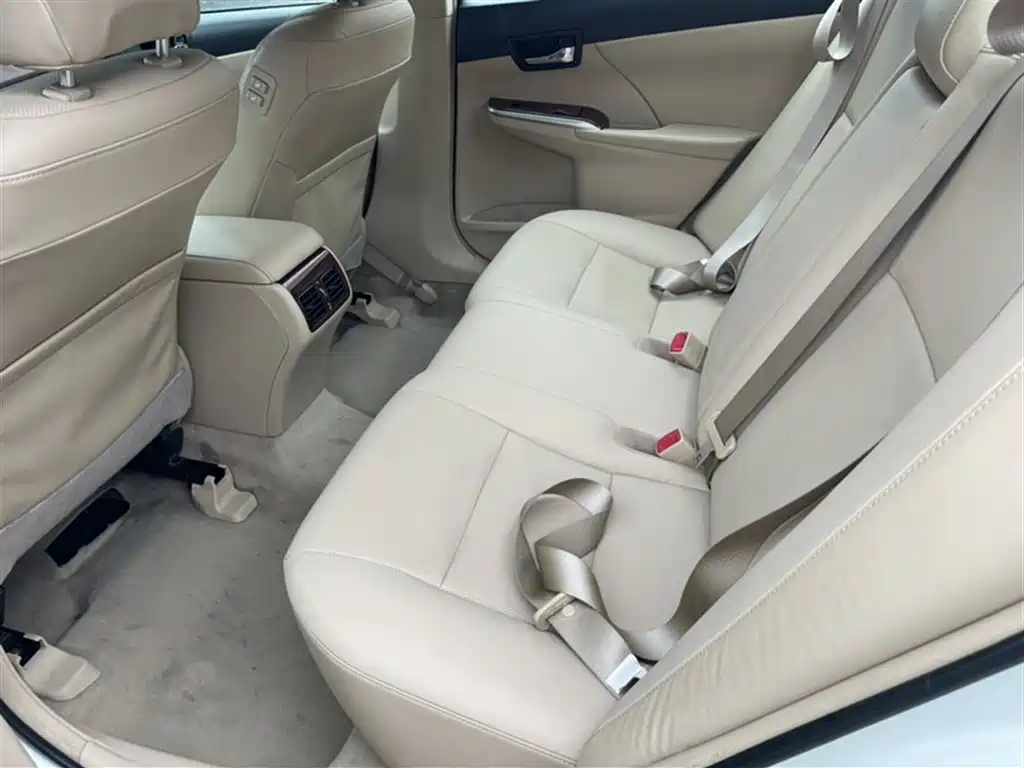 Toyota Camry 2013 2.0G Comfort фото 16