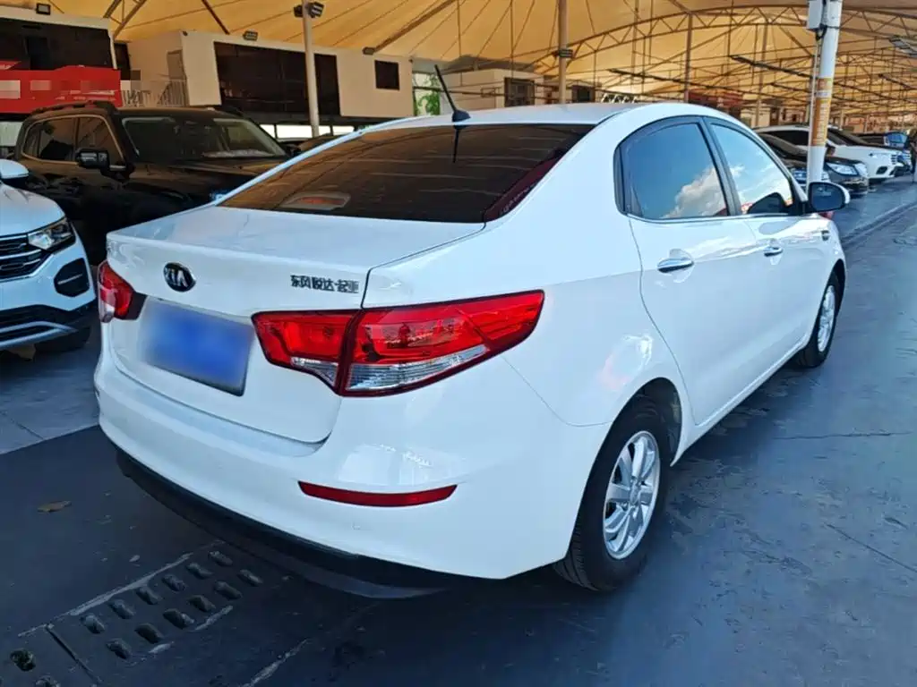 Kia K2 2015 Sedan 1.4L MT GLS фото 7