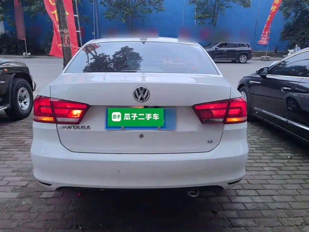 Volkswagen Santana 2013 1.6L Manual Comfort Edition фото 6