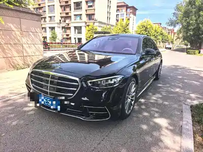 Mercedes-Benz S
