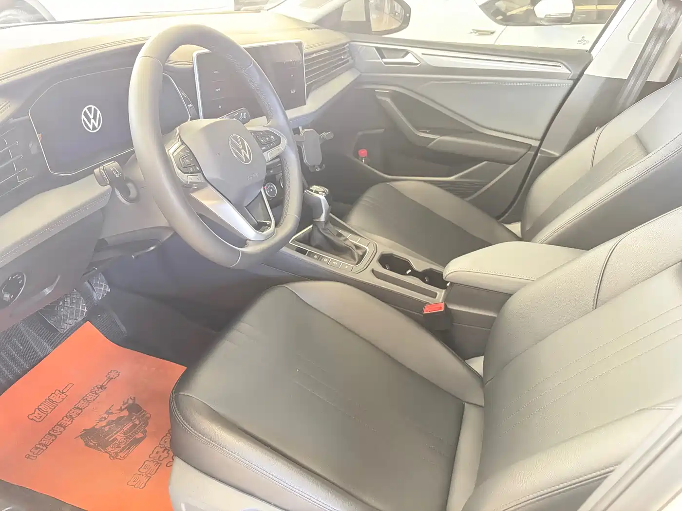 Volkswagen Sagitar 2023 300TSI DSG Surpassing Edition фото 4
