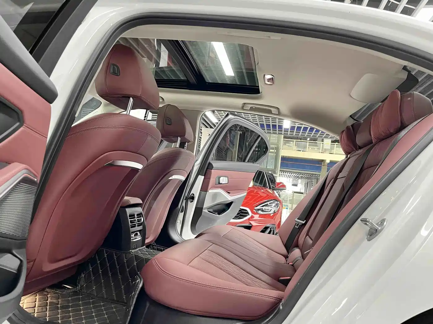BMW i3 2025 2025 eDrive 35 L
