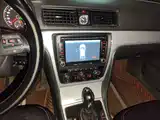 Photo 9 - Volkswagen Passat