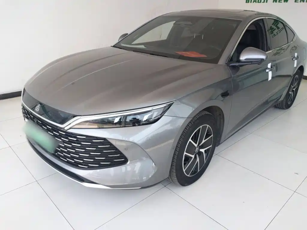 BYD Qin L 2025 DM-i Smart Drive Edition 120KM Surpassing
