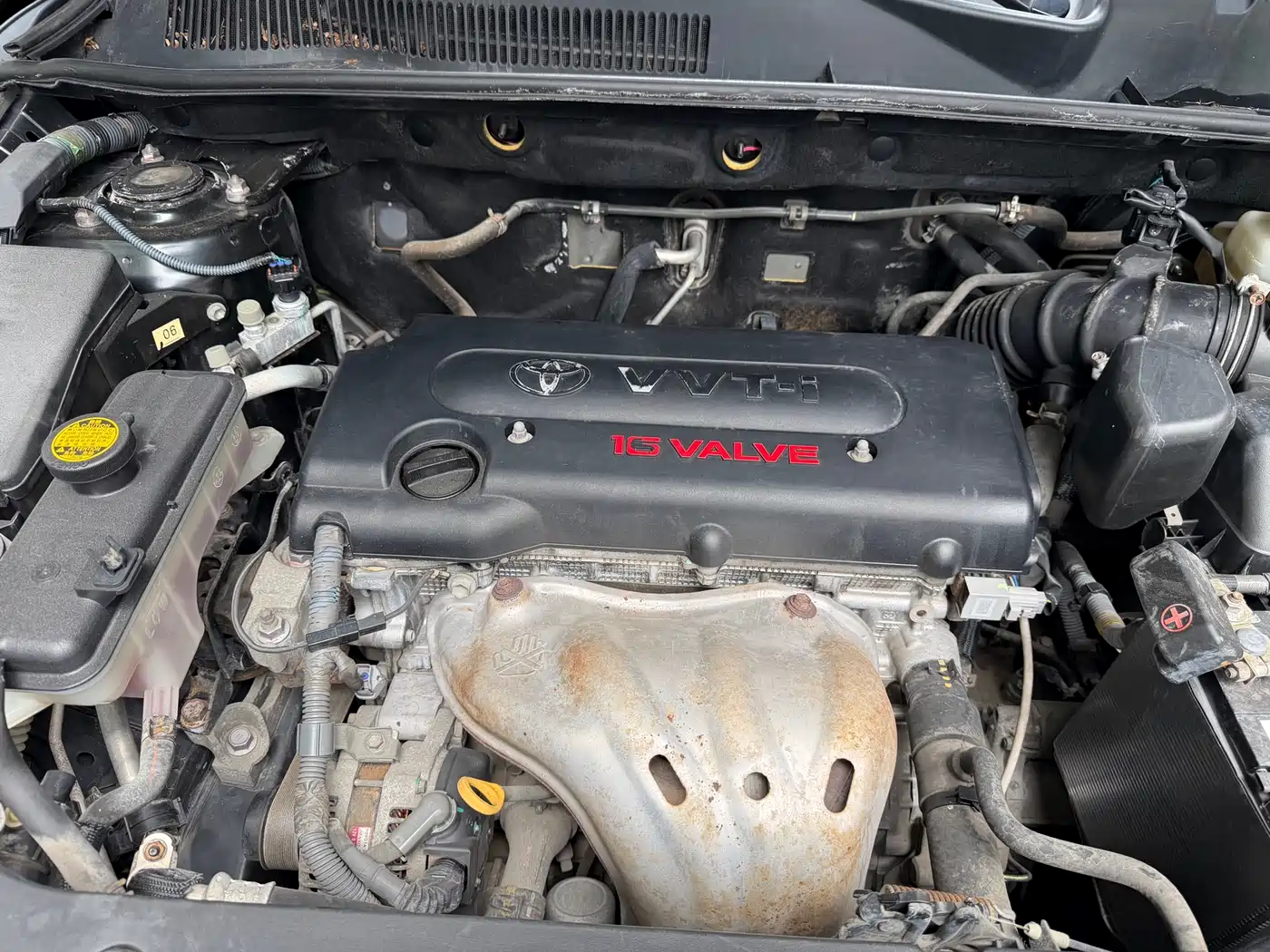 Toyota RAV4 Rongfang 2010 Model 2.0L Manual Luxury Upgrade Edition фото 27