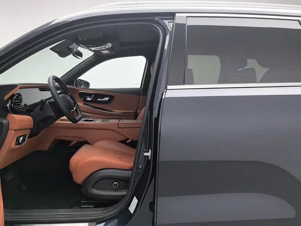 Exeed Landmark C-DM 2025 2025 180 Ultra Long Range AWD (6-Seater)