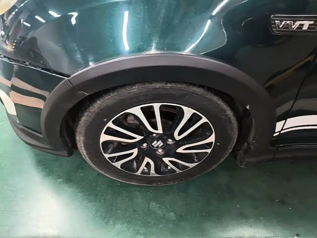 Suzuki Swift 2017 2016 1.5L Automatic Fashion Cool Edition