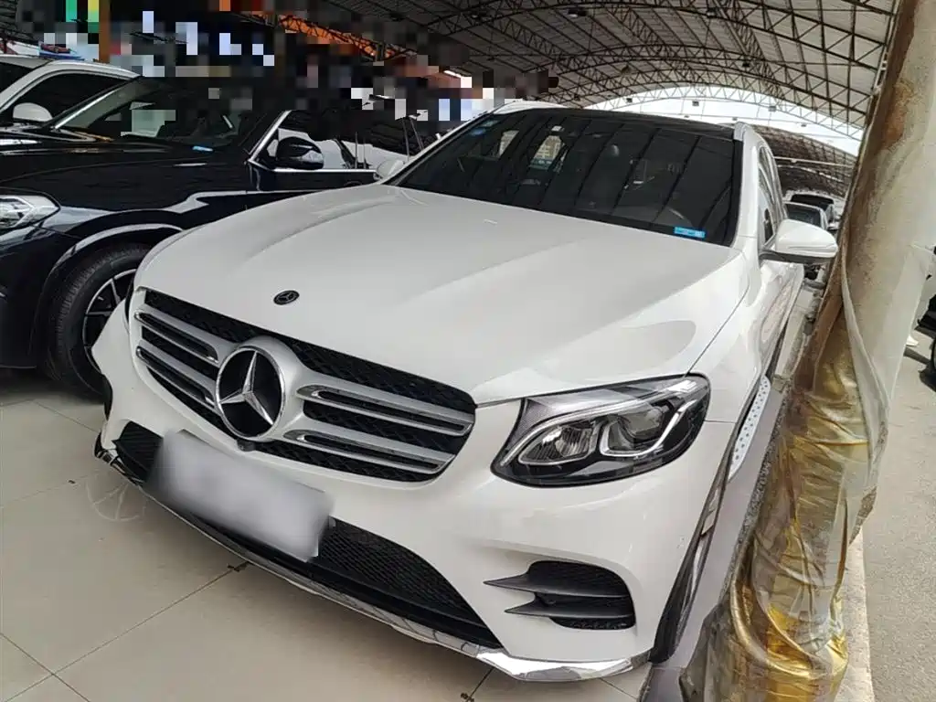 Mercedes-Benz GLC 2017 GLC 260 4MATIC Luxury