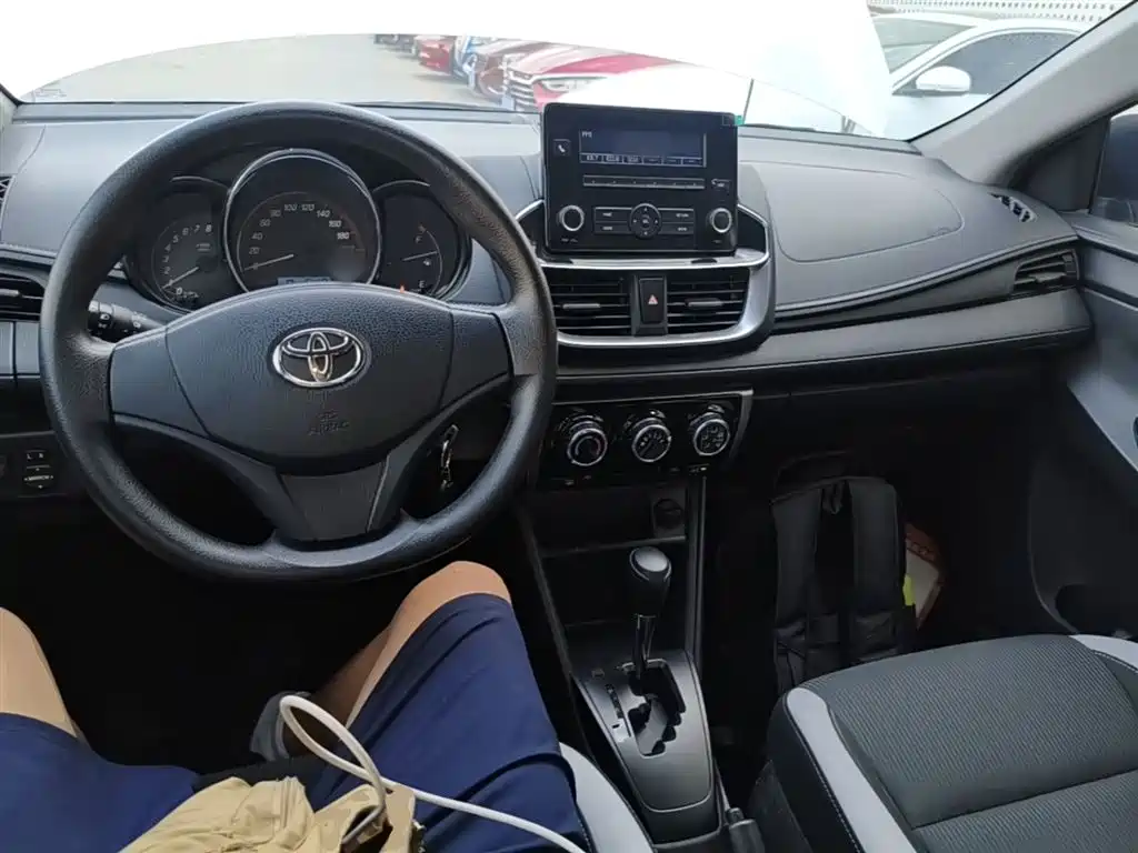 Toyota YARiS L Zhi Xuan 2020 1.5L CVT Leading Edition фото 10