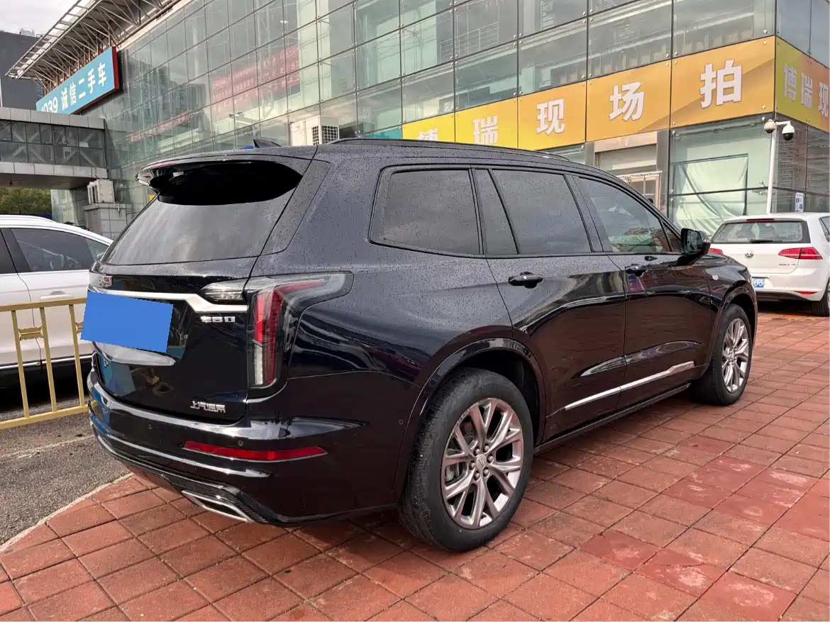 Cadillac XT6 2020 Facelift 28T 6-Seater 4WD Leading Sport Edition фото 4