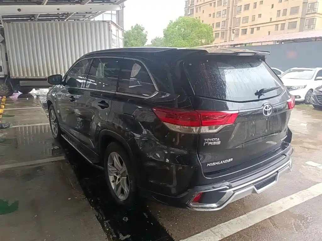 Toyota Highlander 2018 2.0T 4WD Premium 7-seater (China V) фото 23