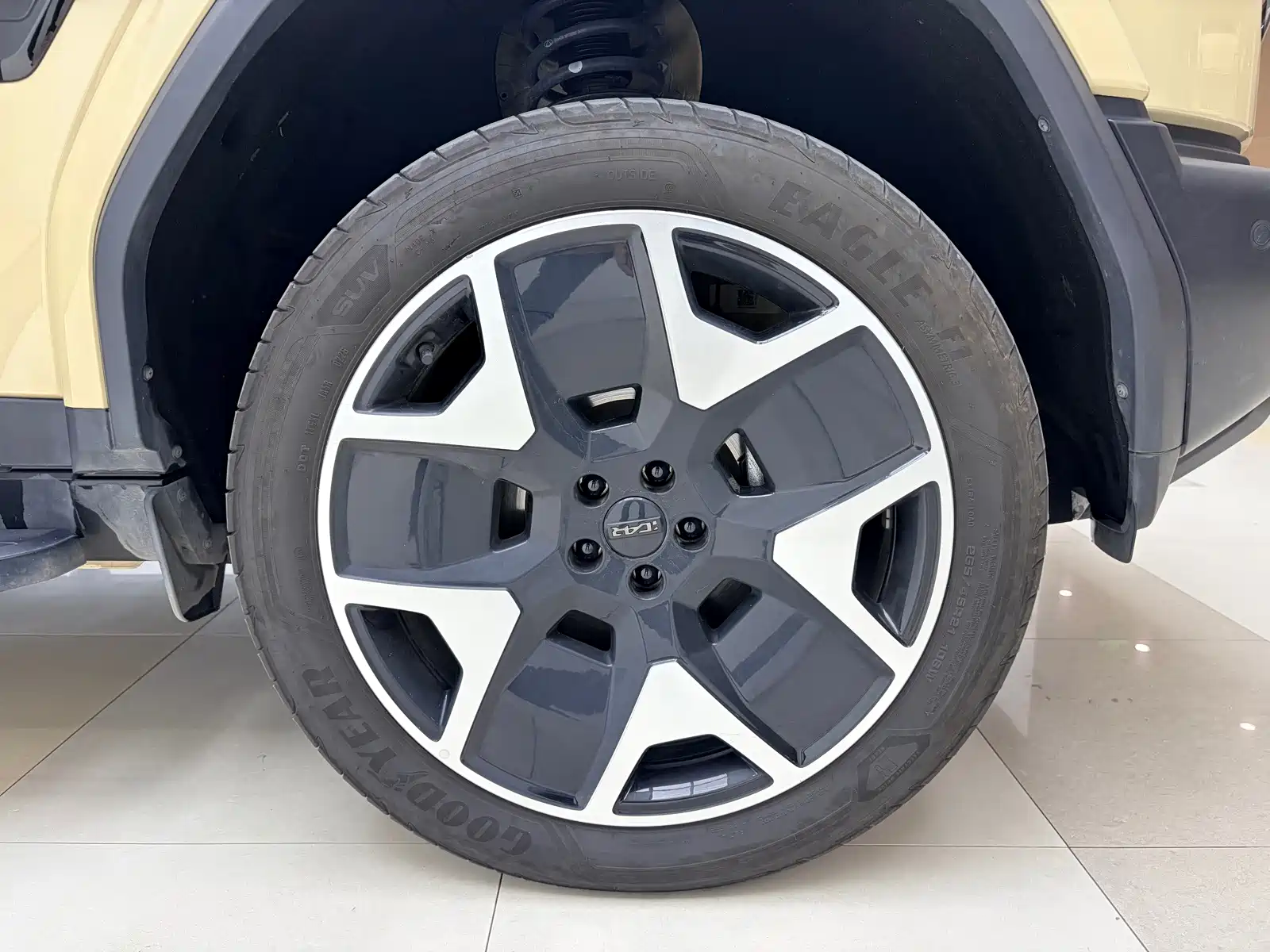Фото 7 - iCAR V27