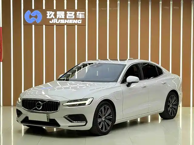 Volvo Volvo S60 Plug-in Hybrid 2021 T8 Twin Engine AWD Inscription Luxury Edition