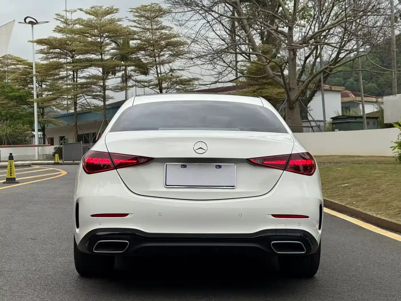 MERCEDES-BENZ C CLASS