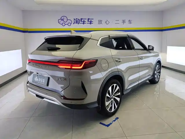 BYD Song PLUS PHEV 2024 Glory Edition DM-i 110km Flagship — фото 3