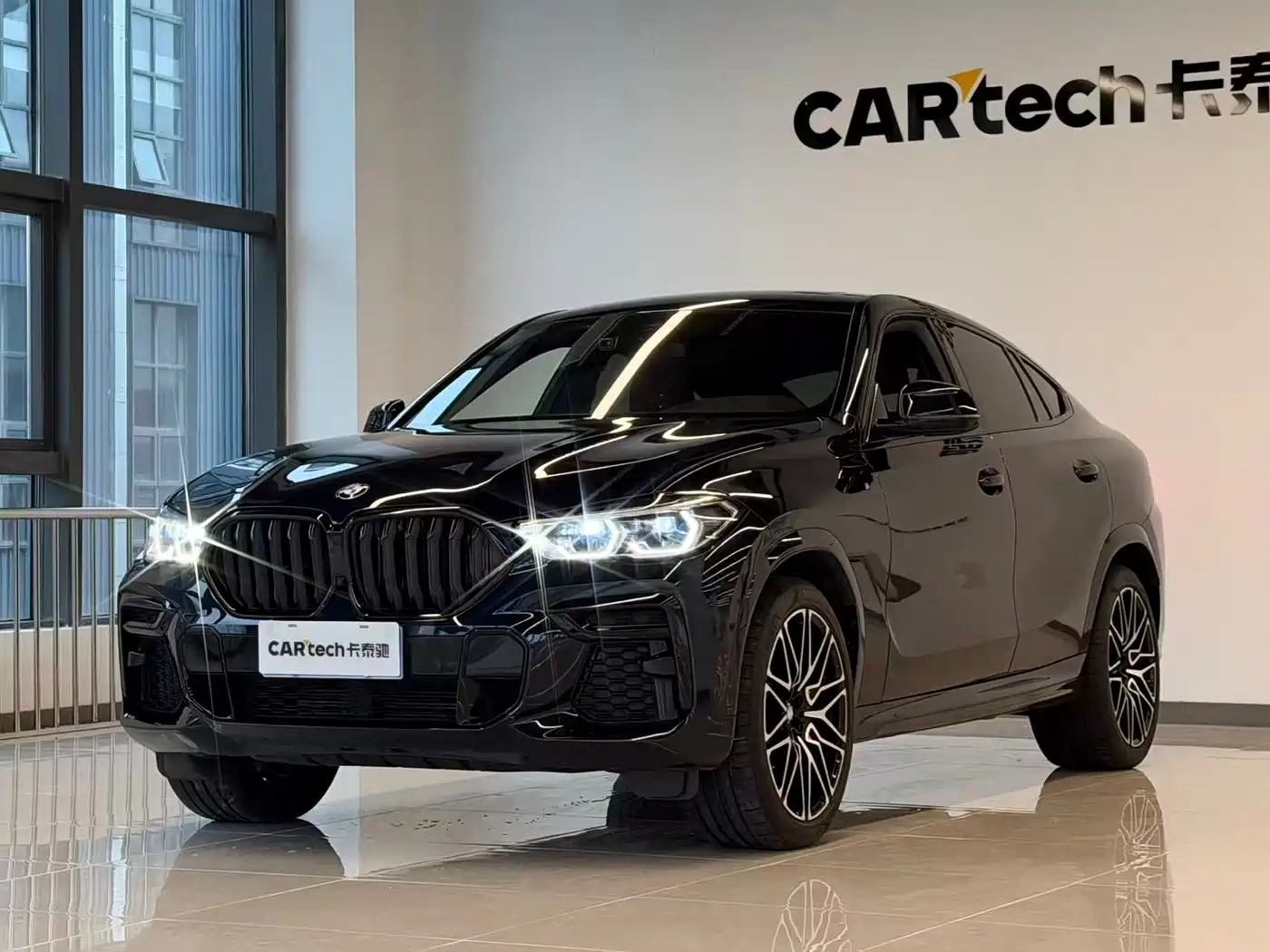 BMW X6 2023 2022 Facelift xDrive40i M Sport Package