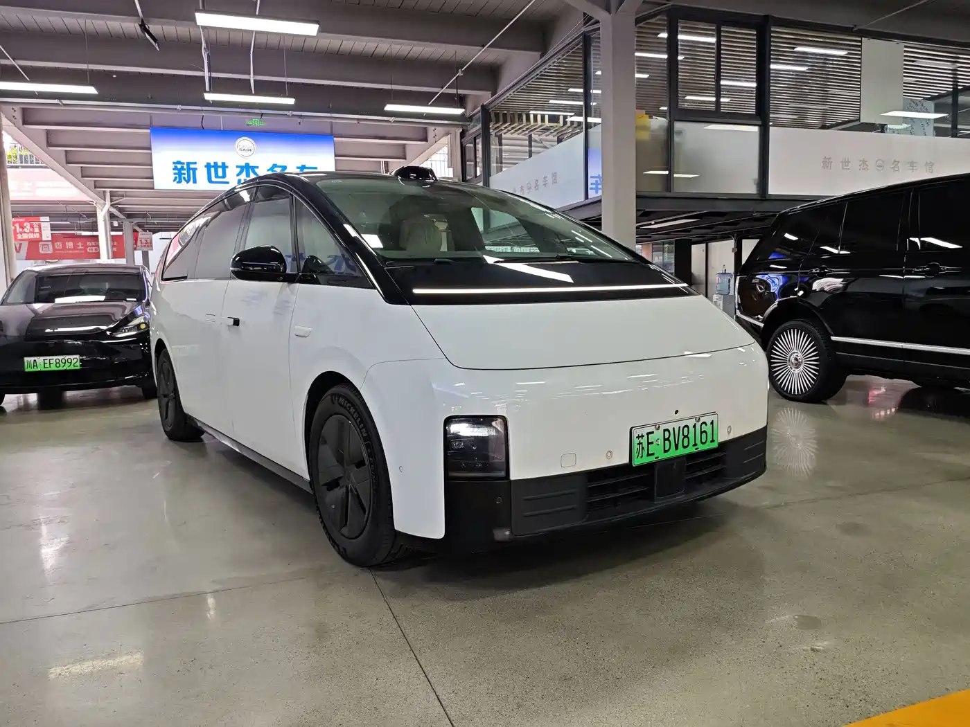 Li Auto MEGA 2024 2024 Ultra