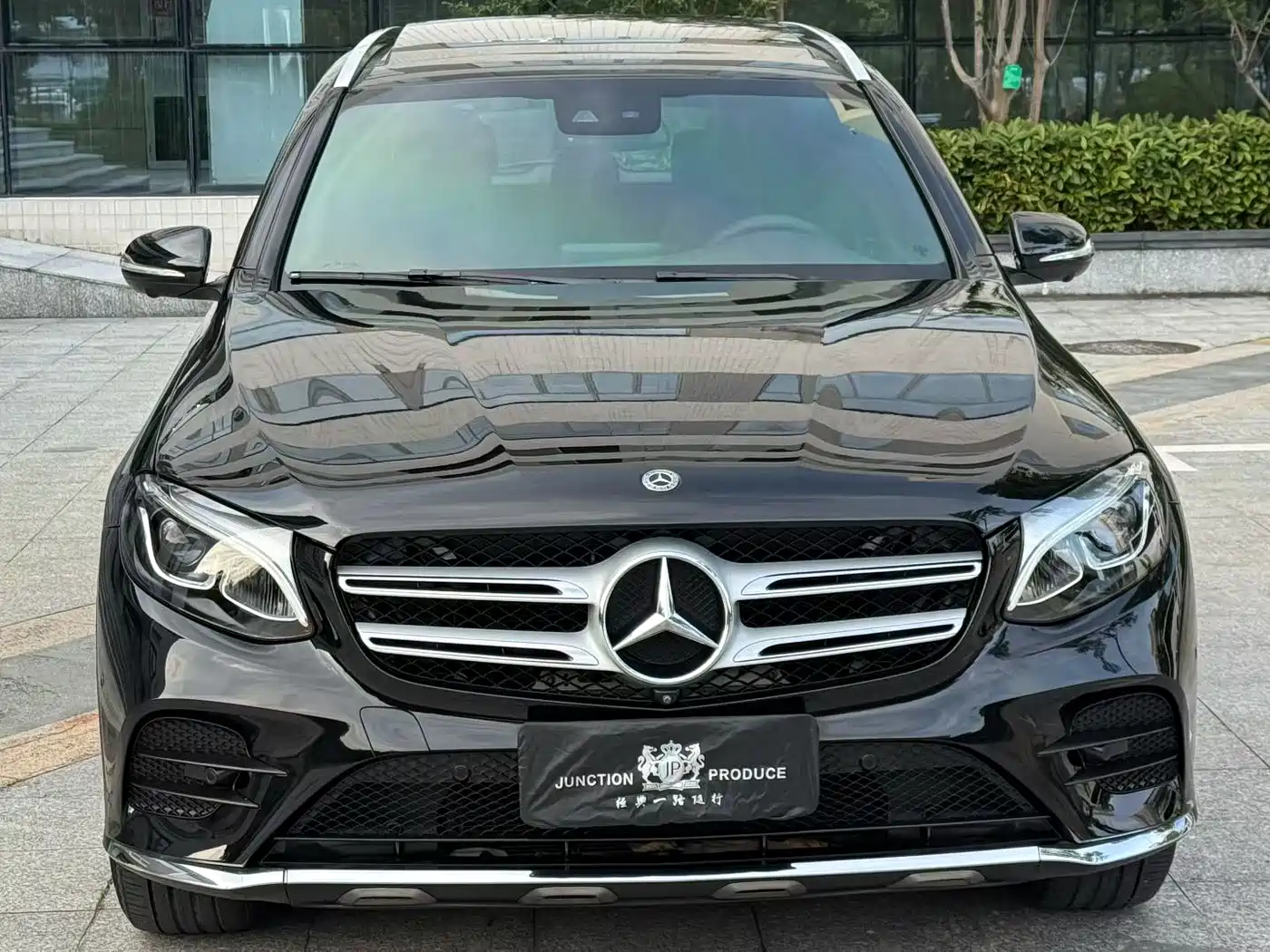 Mercedes-Benz GLC 2018 GLC 260 4MATIC Luxury фото 2