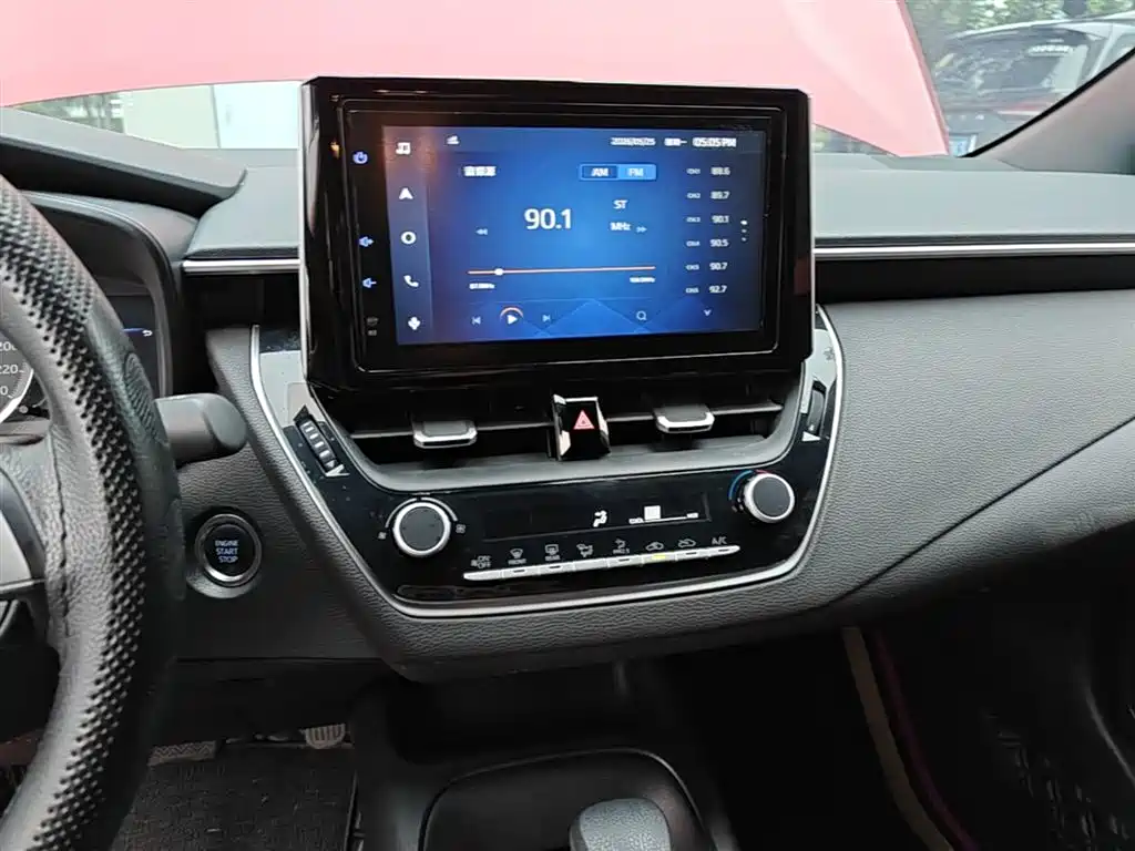 Toyota Levin 2022 185T CVT Luxury Edition фото 13