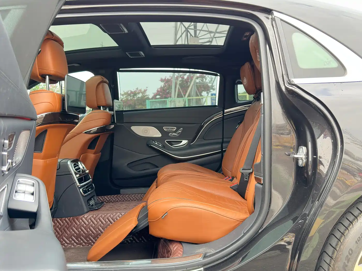 Mercedes-Benz Maybach S-Class 2020 S 450 4MATIC Collector's Edition фото 11