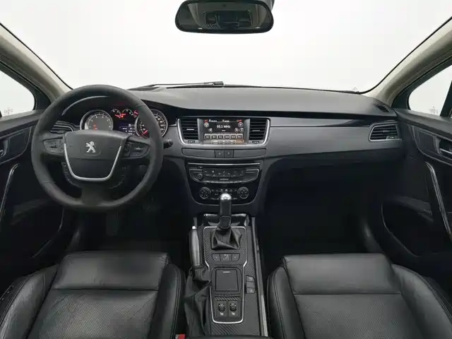 Peugeot 508 2013 2.3L 2nd Anniversary Auto Flagship Edition — фото 5