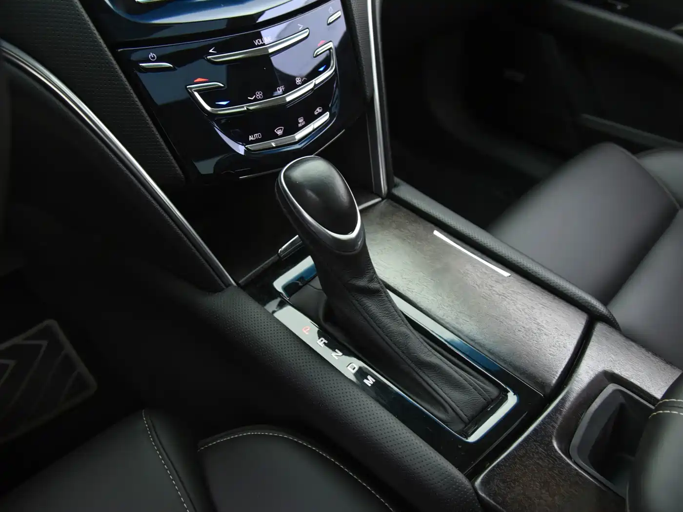 Cadillac XTS 2018 28T Technology фото 7