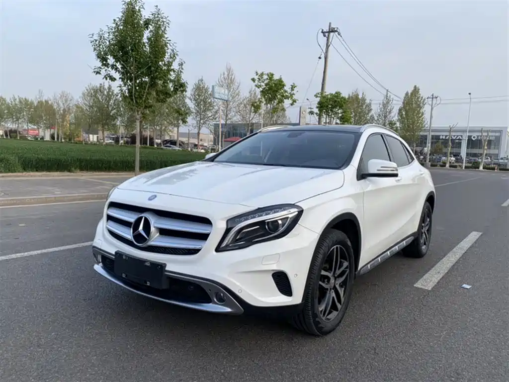 Mercedes-Benz GLA 2015 GLA 220 4MATIC Fashion Edition