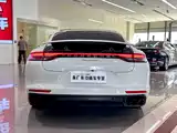 Фото 10 - Porsche Panamera