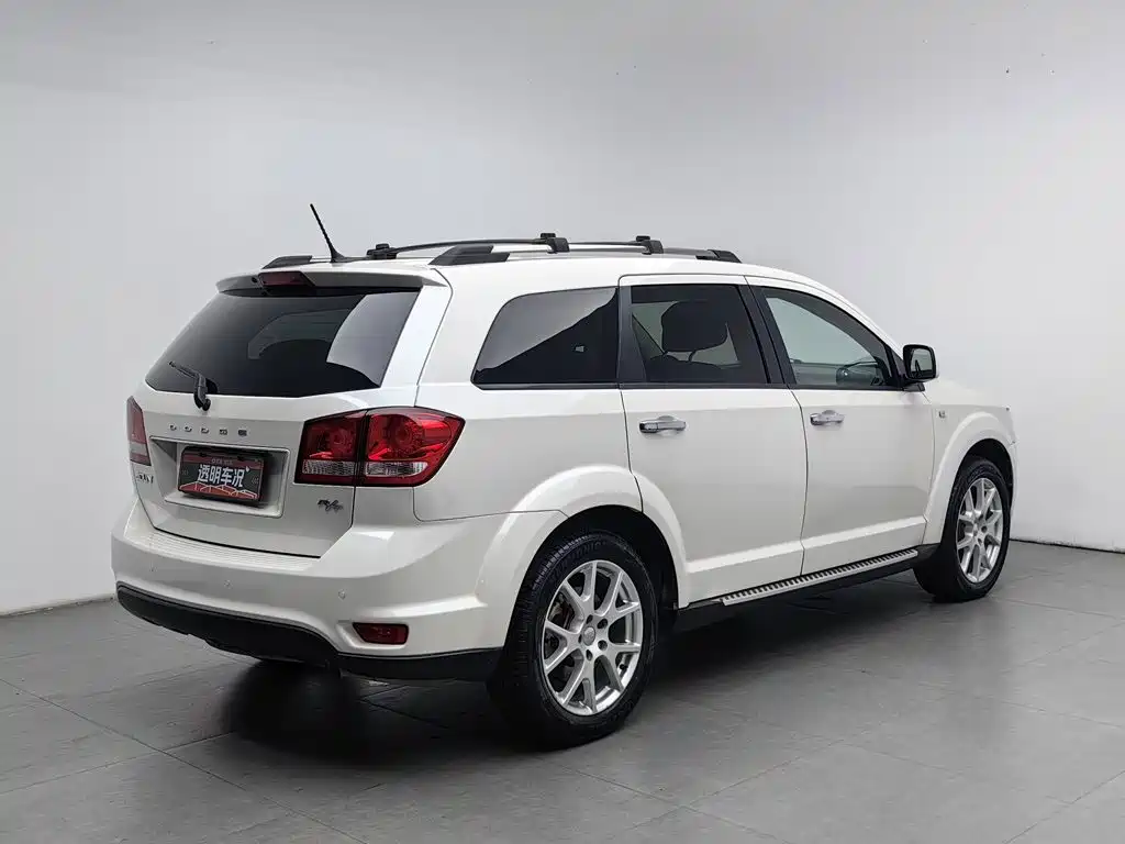 Dodge Journey 2016 2013 Model 2.4L 2WD Premium Edition