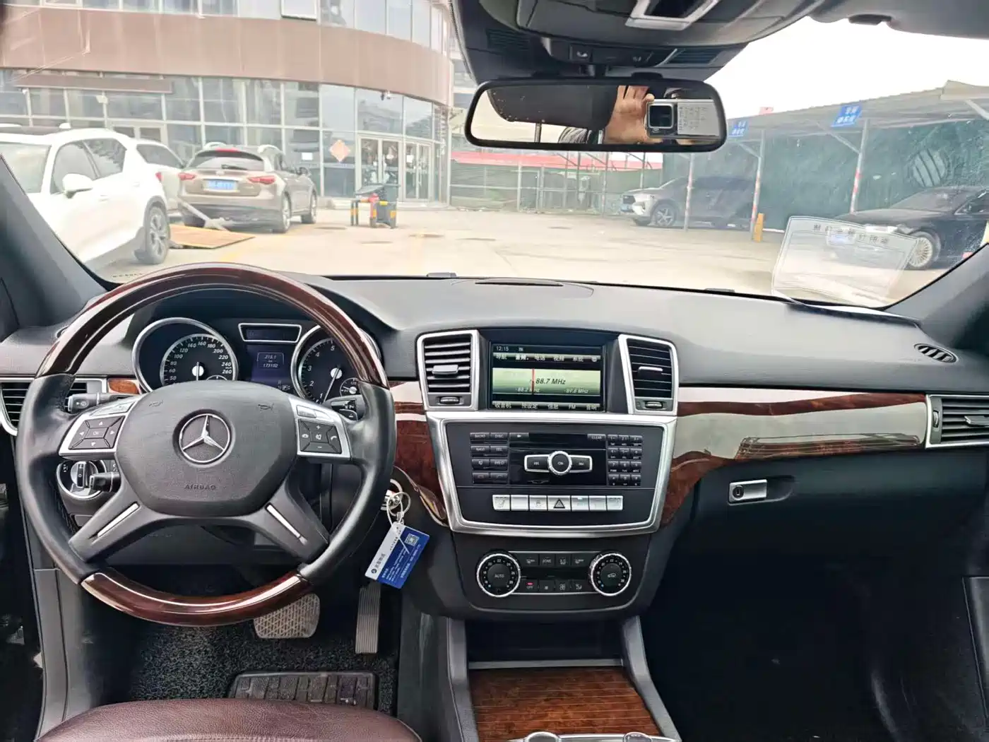 Mercedes-Benz M-Class 2014 ML 400 4MATIC Luxury фото 9