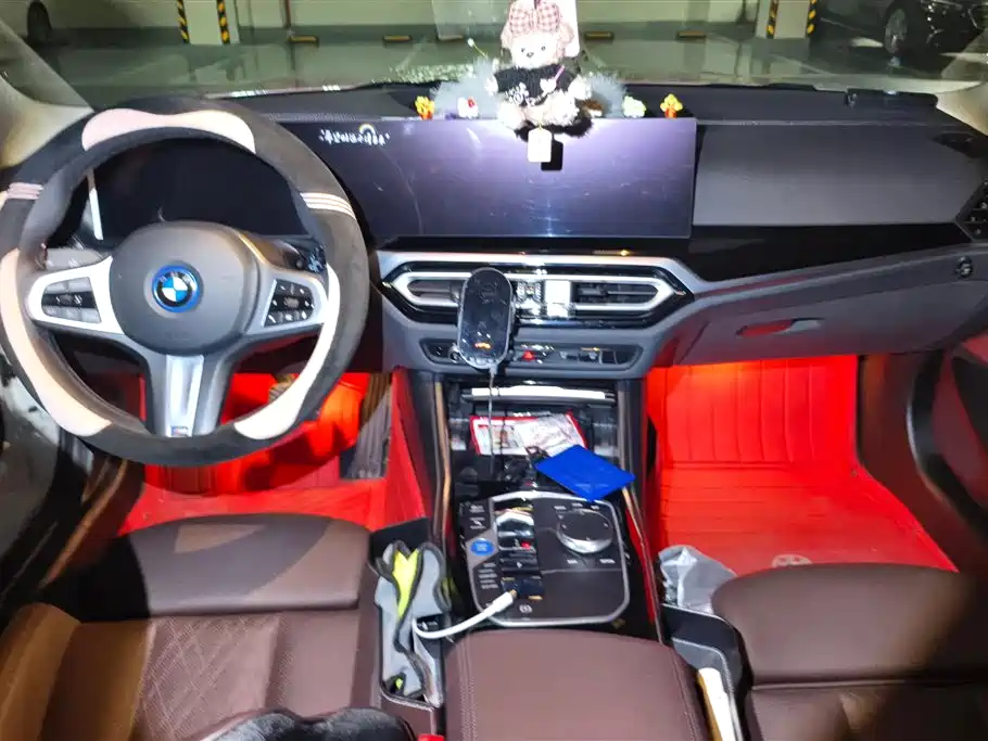 BMW I3
