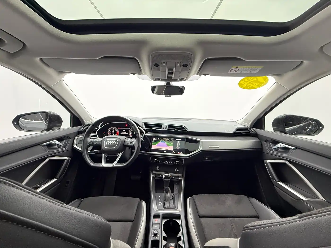 Audi Q3 2022 35 TFSI Fashion Dynamic фото 14
