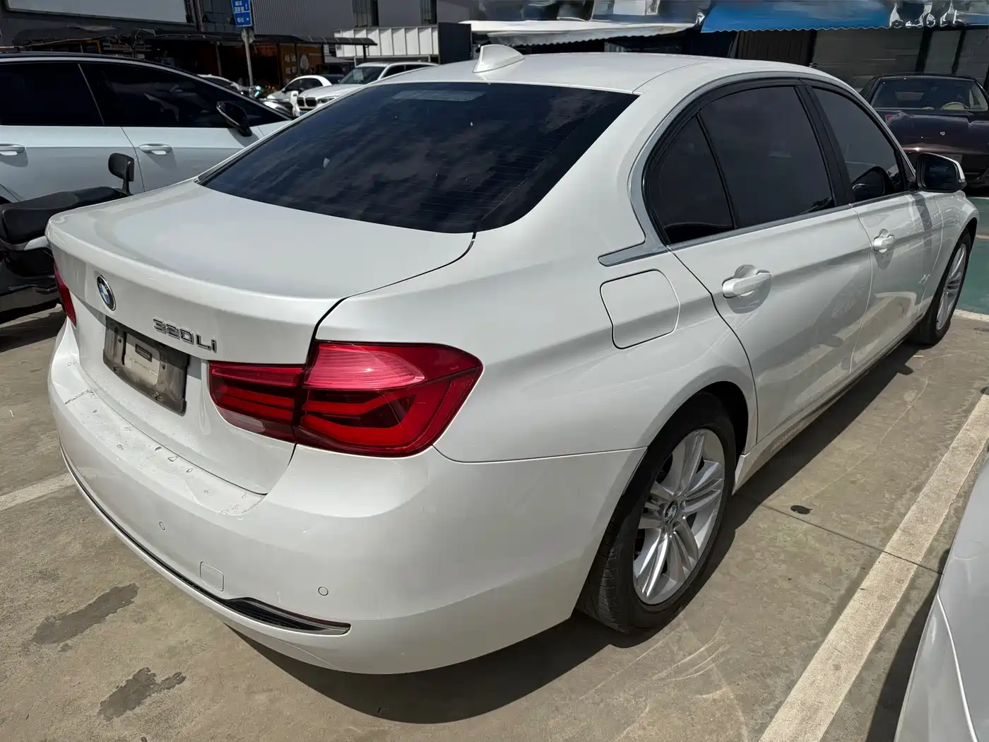 BMW 3 Series 2016 320Li Progressive фото 13