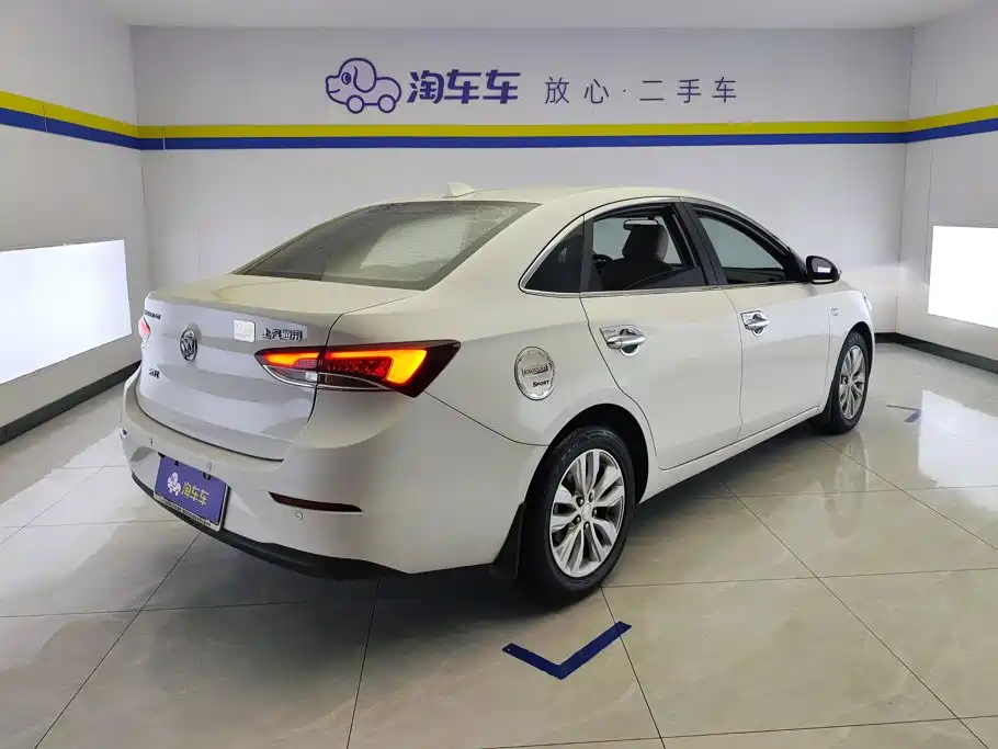 Фото 3 - Buick Excelle