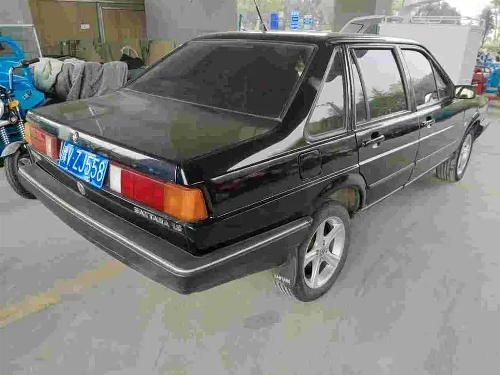 Volkswagen Santana Classic 2007 Model 1.8L Scenic Edition фото 5