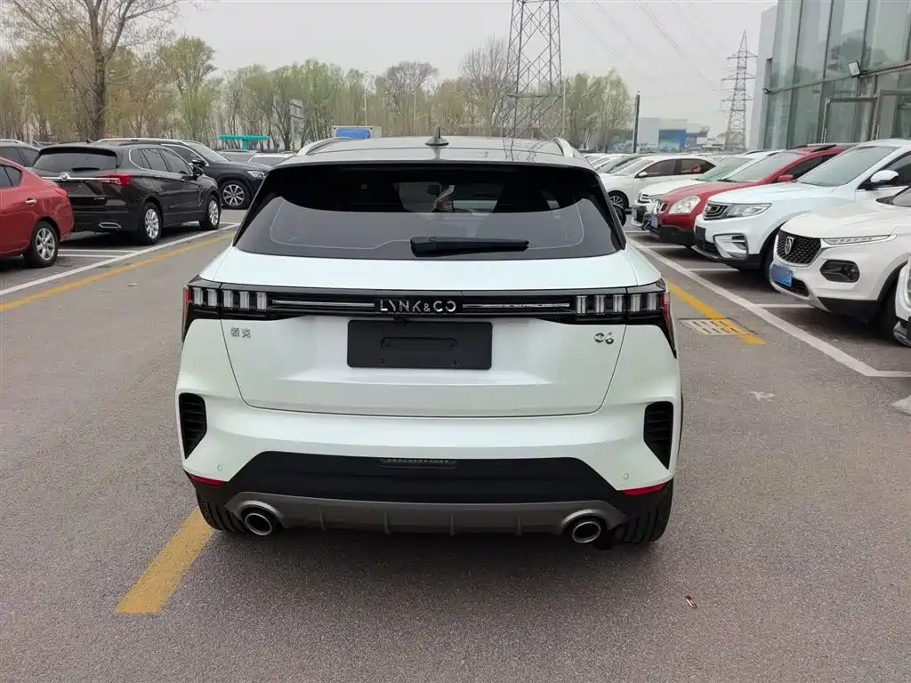Lynk & Co 06 2023 Remix 1.5T Power Halo фото 11