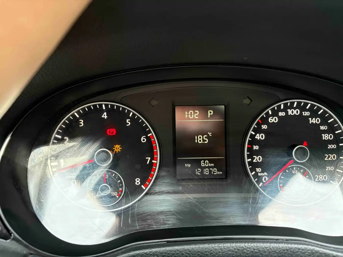 Volkswagen Passat 2014 1.8TSI DSG Luxury Edition фото 10