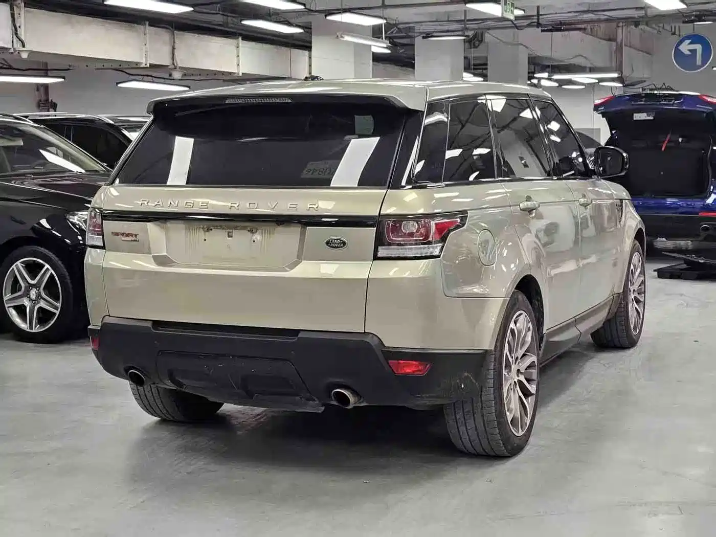 Land Rover Range Rover Sport 2014 3.0 SC V6 HSE фото 18