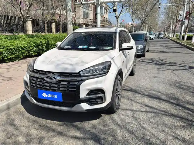 CHERY TIGGO 8