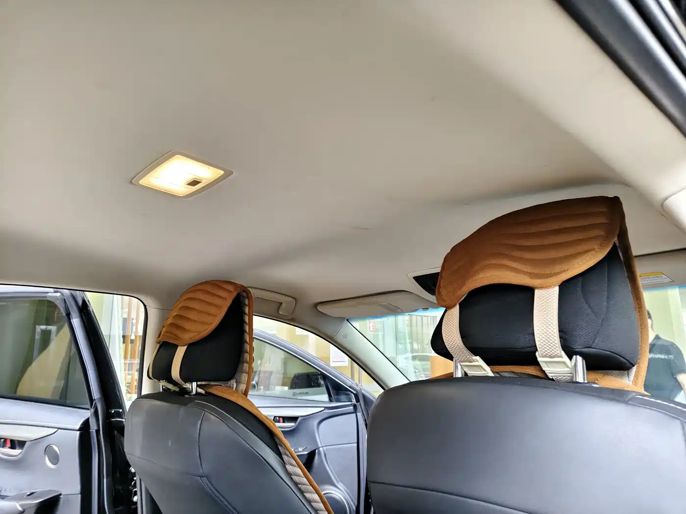 Фото 11 - Lexus NX