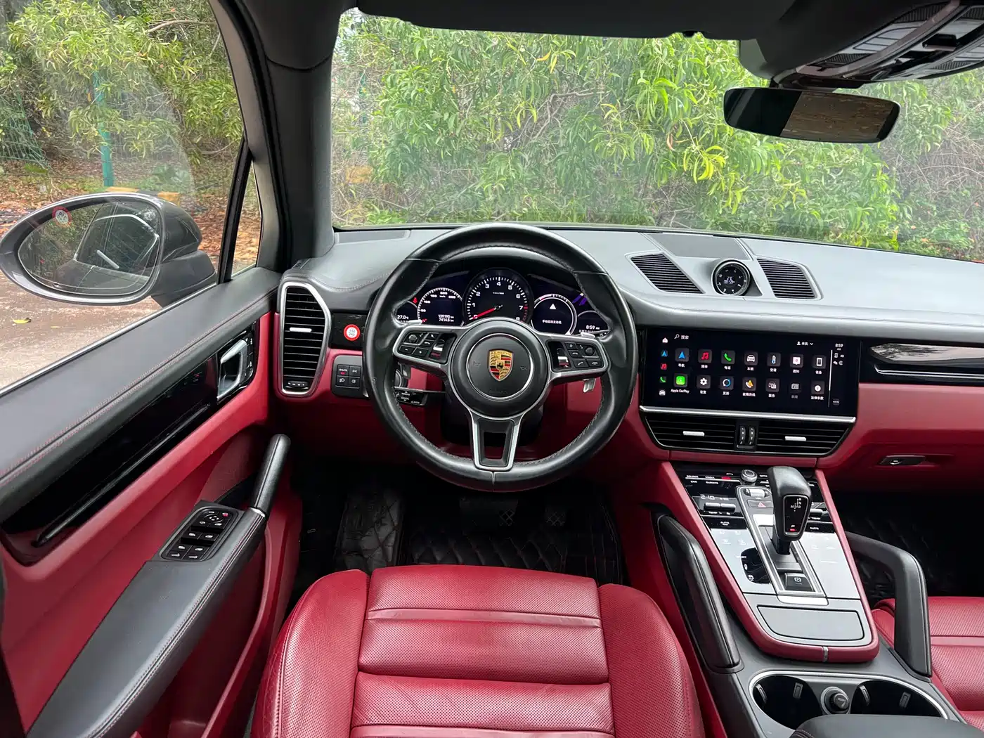 PORSCHE CAYENNE