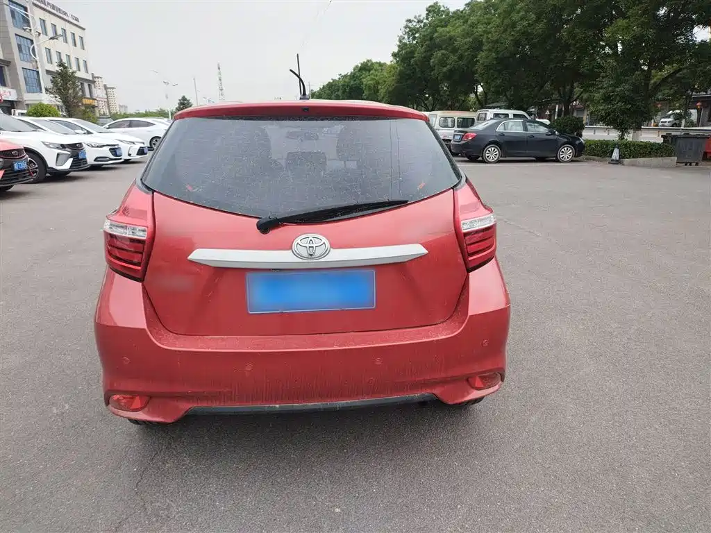 Toyota YARiS L Zhi Xuan 2016 Facelift 1.5G CVT Dynamic Edition фото 6