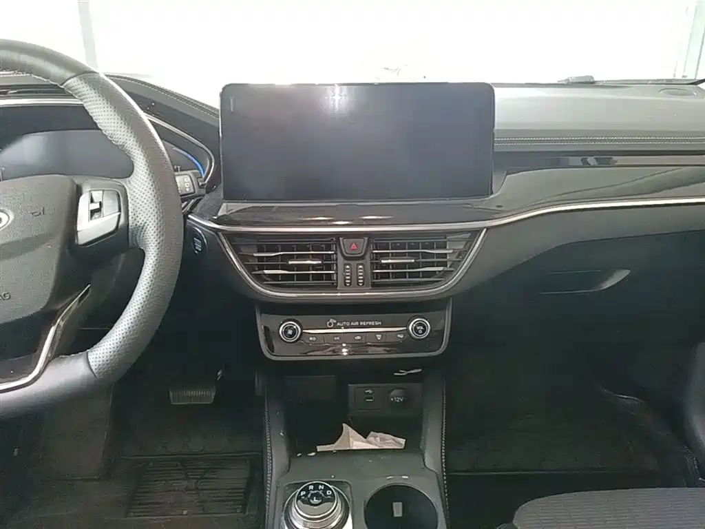 FORD FOX