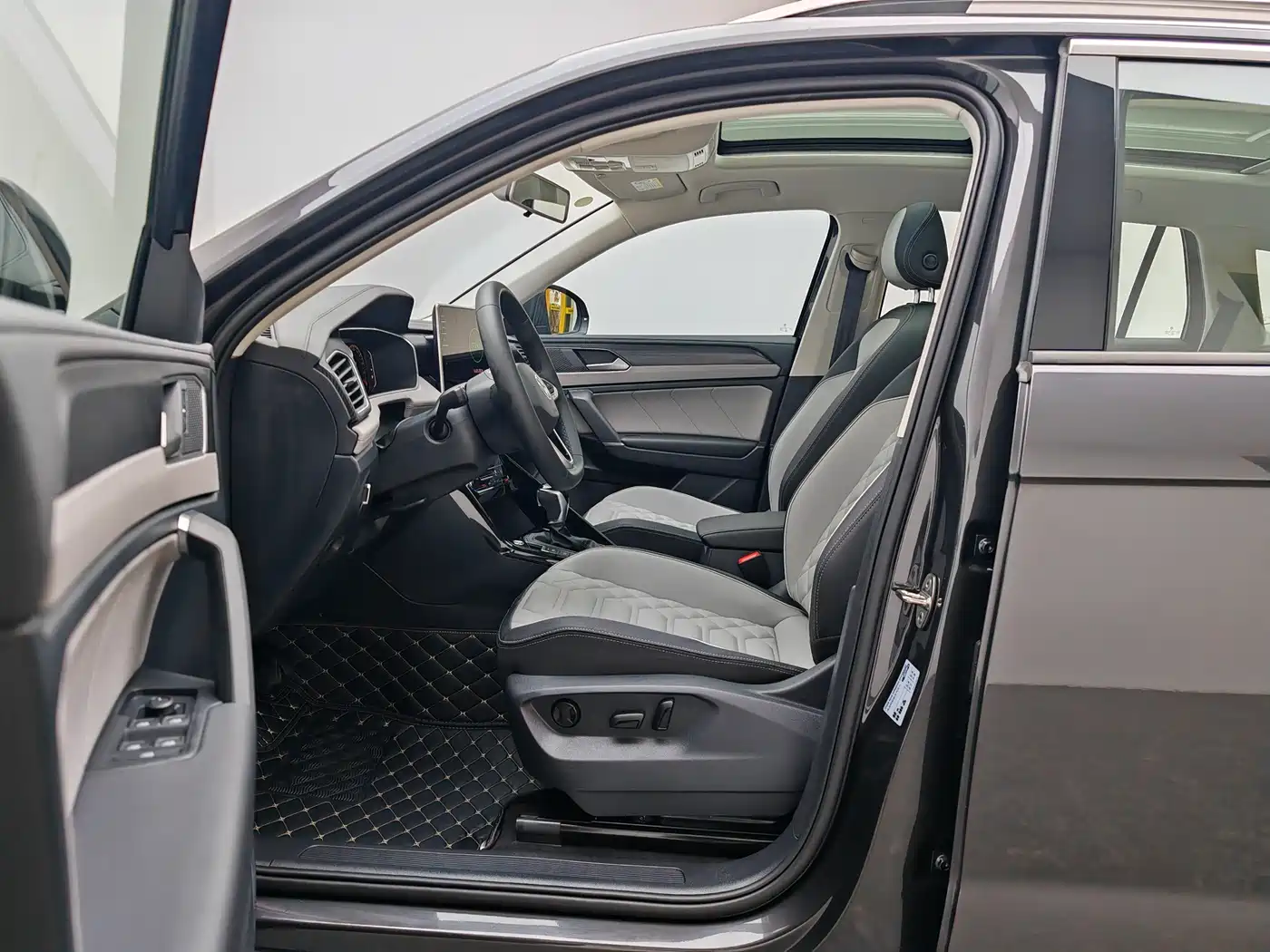 Volkswagen Tayron 2026 Model Shared Edition 300TSI фото 14