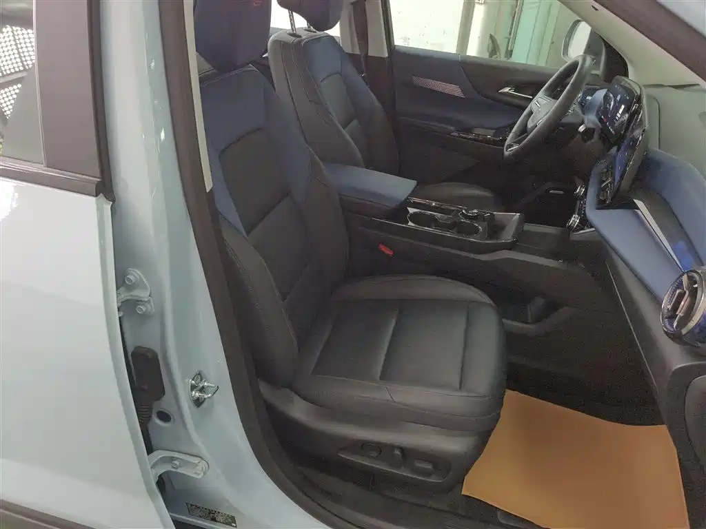 Chevrolet Equinox Plus 2024 102km RS Ultimate Edition фото 25